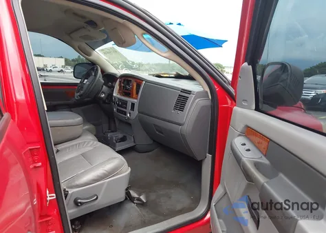 2007 Dodge Ram 1500 Laramie z USA, uszkodzony, nr VIN 1D7HU182X7S227073